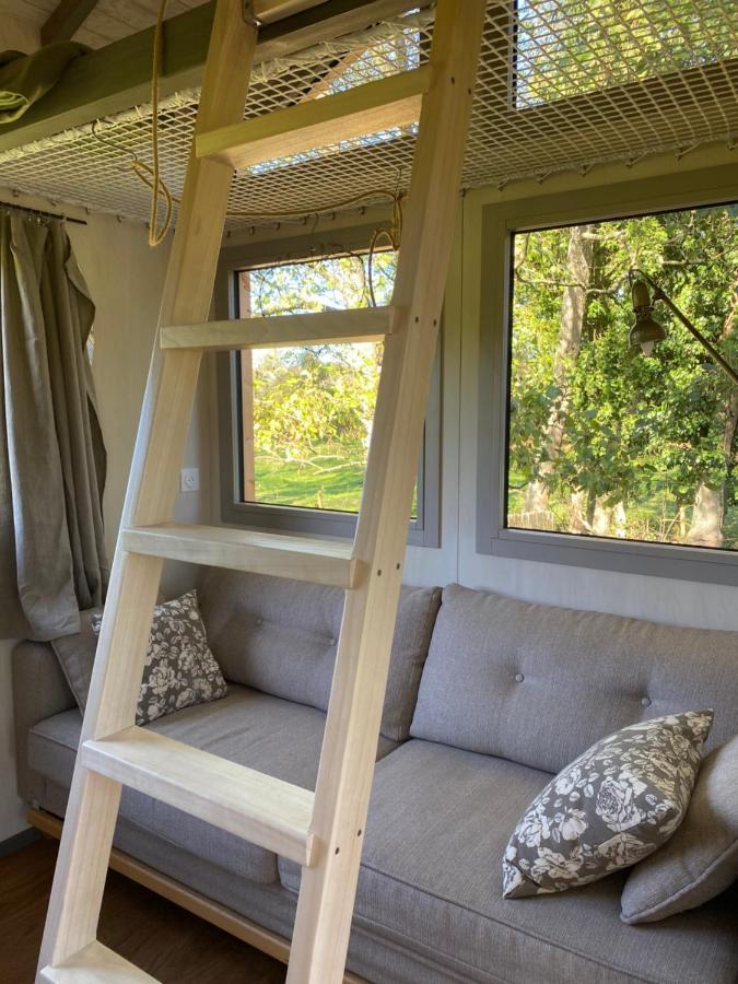 Jolie Tiny House Sous Les Grands Arbres Villa Шоле Екстериор снимка